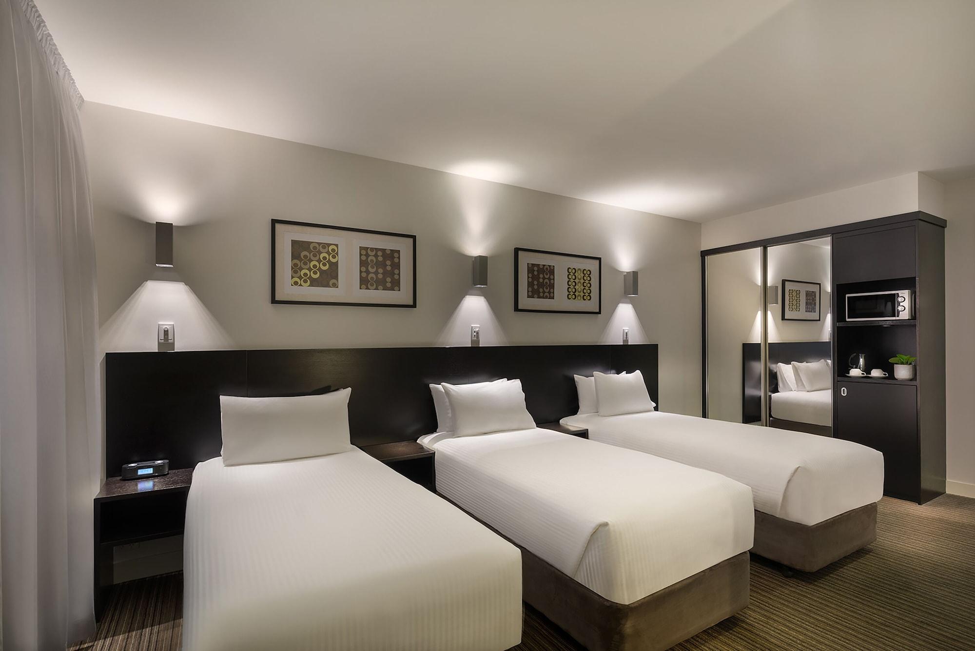 Causeway 353 Hotel Мелбърн Екстериор снимка