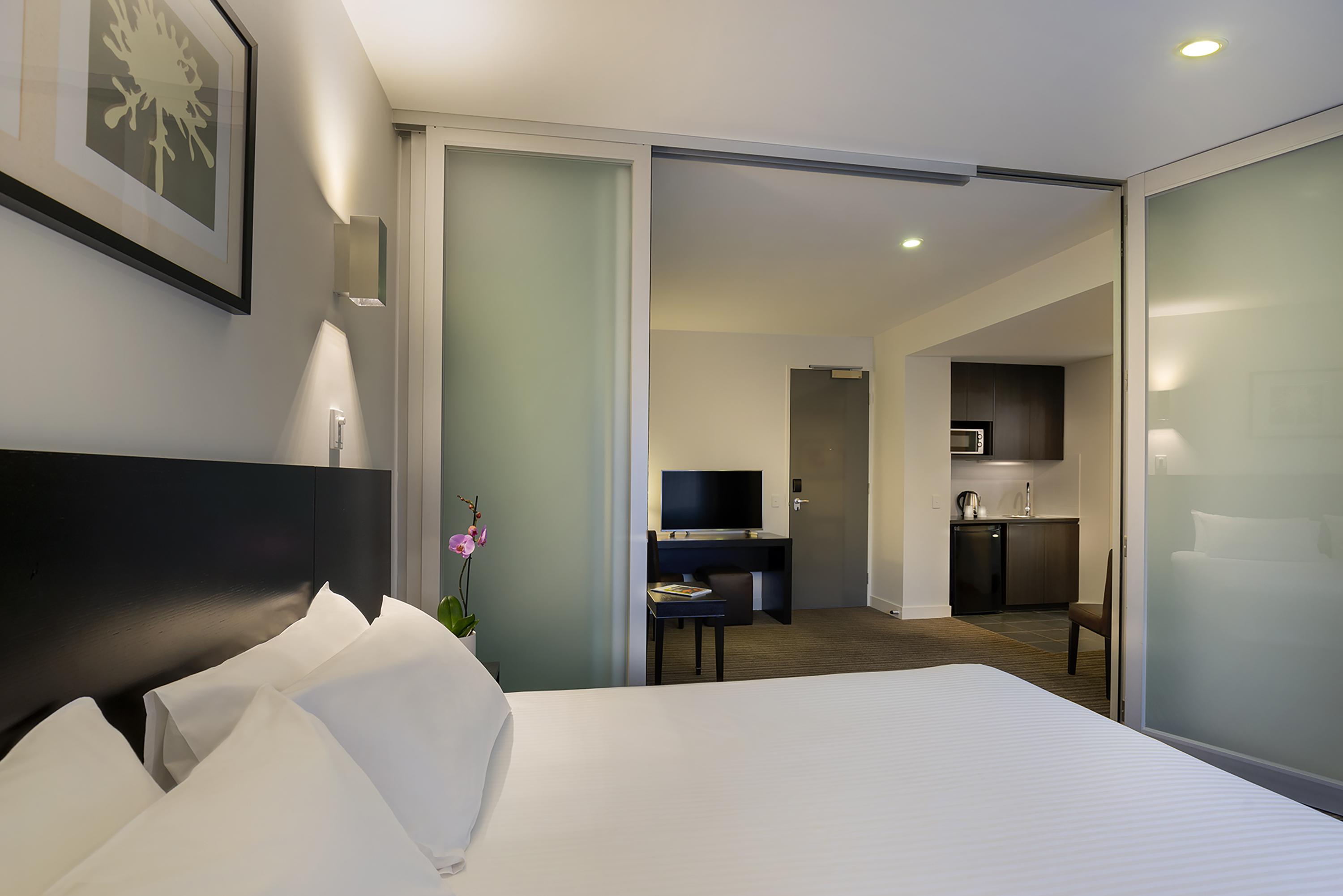 Causeway 353 Hotel Мелбърн Екстериор снимка